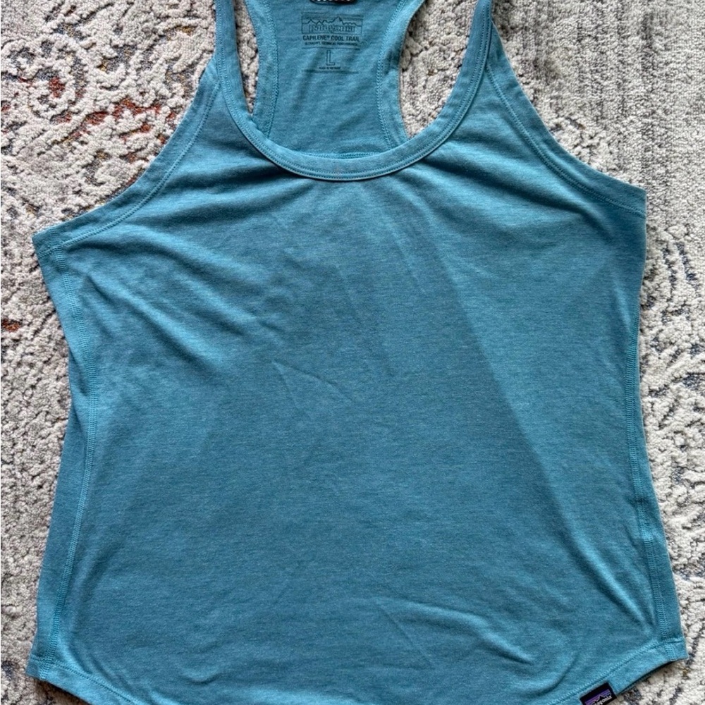 Women's Patagonia Capilene® Cool Trail Tank Top Size Large Blue